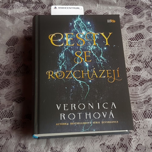 Cesty se rozcházejí - kniha z nabídky KNIHCENTRUM.CZ